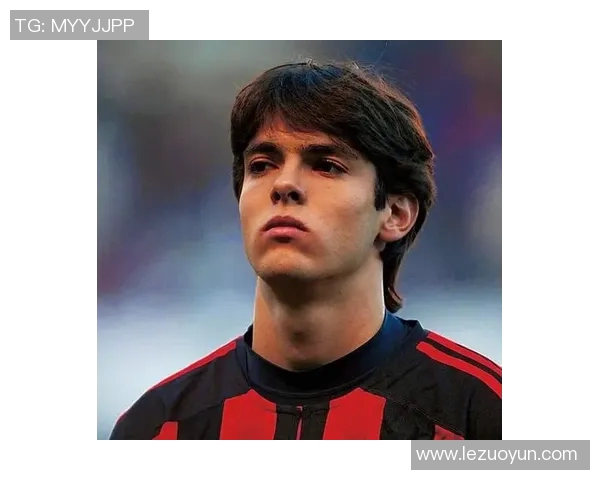 足球明星小凯的搞怪头像大揭秘趣味十足的足球场外生活瞬间